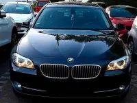 Gebraucht BMW 530 245 PS (180 kW) 2010 Schwarz Kombi