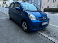 Gebraucht Daihatsu Cuore 69 PS (50 kW) 2008 Blau Kleinwagen