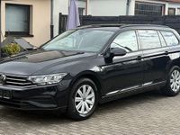 Gebraucht VW Passat 150 PS (110 kW) 2022 Schwarz Kombi