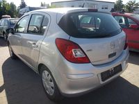 Gebraucht Opel Corsa 90 PS (66 kW) 2009 Silber Kleinwagen