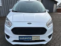 Gebraucht Ford Tourneo Courier Titanium 101 PS (74 kW) 2019 Frostweiß Van / Kleinbus