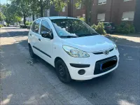 Gebraucht Hyundai i10 67 PS (49 kW) 2010 Weiß Kleinwagen