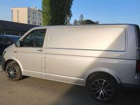 Używany VW Transporter 150 KM (110 kW) 2016 Srebrny Van