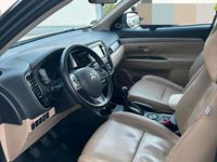 Gebraucht Mitsubishi Outlander 150 PS (110 kW) 2013 Schwarz SUV