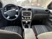 Usata Ford Focus 109 CV (80 kW) 2010 Nero Station wagon
