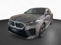 Neu BMW iX2 M Sport 150 kW (204 PS) 2026 Grau SUV