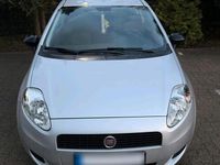 Gebraucht Fiat Punto 65 PS (47 kW) 2011 Grau Kleinwagen