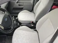 Gebraucht Ford Fiesta 60 PS (44 kW) 2003 Silber Kleinwagen