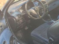 Gebraucht Peugeot 206 Style 75 PS (55 kW) 2001 Grau Limousine