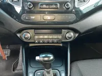 Gebraucht Kia Carens 2014 Silber Van / Kleinbus