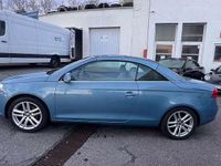 Gebraucht VW Eos 150 PS (110 kW) 2007 Eismeerblau metallic (metallic) Cabrio