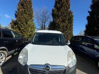 Gebraucht Opel Combo 90 PS (66 kW) 2015 Weiß Van / Kleinbus