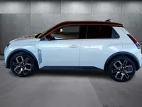 Neu Renault 5 E-Tech Komfort 110 kW (150 PS) 2026 Weiß Limousine