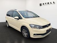 Gebraucht VW Touran Trendline 150 PS (110 kW) 2024 Beige Van / Kleinbus