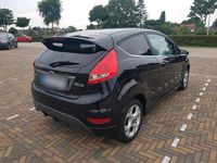 Gebraucht Ford Fiesta 73 PS (53 kW) 2011 Kleinwagen