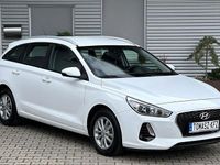 Gebraucht Hyundai i30 Trend 120 PS (88 kW) 2017 Weiß Kombi