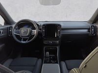 Gebraucht Volvo XC40 Plus 175 kW (238 PS) 2024 Crystal white pearl SUV