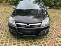 Gebraucht Opel Astra 90 PS (66 kW) 2007 Schwarz Kombi