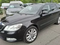 Gebraucht Skoda Octavia Family 140 PS (102 kW) 2012 Schwarz Limousine