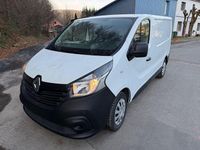 Gebraucht Renault Trafic 120 PS (88 kW) 2019 Weiß Van / Kleinbus