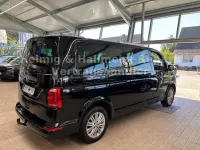 Gebraucht VW Multivan Comfortline 150 PS (110 kW) 2019 Deep black Van / Kleinbus