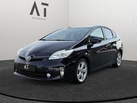 Gebraucht Toyota Prius Life 99 PS (72 kW) 2012 Rot Limousine