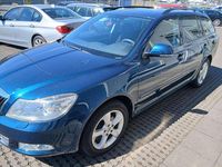 Gebraucht Skoda Octavia Elegance 140 PS (102 kW) 2011 Blau Kombi