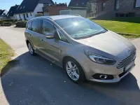 Gebraucht Ford S-MAX Titanium 241 PS (177 kW) 2015 Beige Van / Kleinbus