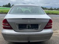 Gebraucht Mercedes C200 129 PS (94 kW) 2001 Silber Limousine