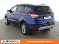 Gebraucht Ford Kuga Titanium 150 PS (110 kW) 2018 Blau SUV