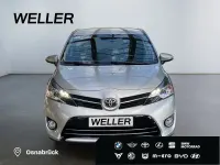 Gebraucht Toyota Verso Edition-S 147 PS (108 kW) 2017 Silber Van / Kleinbus
