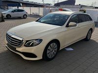 Gebraucht Mercedes E200 150 PS (110 kW) 2018 Beige Kombi