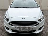 Gebraucht Ford S-MAX Business Edition 179 PS (131 kW) 2017 Weiß Van / Kleinbus