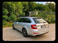 Gebraucht Skoda Octavia 179 PS (131 kW) 2013 Silber Kombi