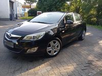 Gebraucht Opel Astra 116 PS (85 kW) 2010 Schwarz Limousine