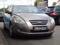 Gebraucht Kia Ceed 122 PS (89 kW) 2007 Beige Kleinwagen
