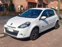 Gebraucht Renault Clio IV Expression 75 PS (55 kW) 2012 Weiß Kleinwagen