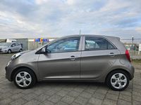 Gebraucht Kia Picanto Edition 7 69 PS (50 kW) 2013 Silber Kleinwagen