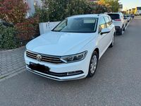 Gebraucht VW Passat 125 PS (91 kW) 2016 Weiß Kombi