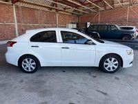 Gebraucht Mitsubishi Lancer Sportback Basis 117 PS (86 kW) 2015 Weiß Limousine