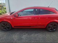 Gebraucht Opel Astra 116 PS (85 kW) 2009 Rot Coupé