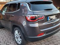 Gebraucht Jeep Compass Limited 131 PS (96 kW) 2021 Grau SUV