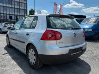 Gebraucht VW Golf V 105 PS (77 kW) 2006 Silber Kleinwagen