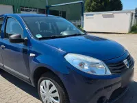 Gebraucht Dacia Sandero 75 PS (55 kW) 2009 Blau Limousine