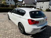 gebraucht BMW 120 d Sport Line weiß 2017 75.000km Heckantrieb