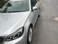 Gebraucht Mercedes E220 170 PS (125 kW) 2013 Silber Limousine