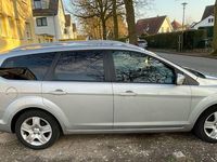Gebraucht Ford Focus Style 101 PS (74 kW) 2009 Grau Kombi
