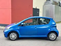 Gebraucht Toyota Aygo 68 PS (50 kW) 2010 Blau Kleinwagen