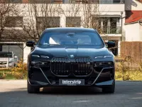Gebraucht BMW M760e Executive 571 PS (419 kW) 2026 Schwarz Limousine