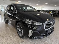 Gebraucht BMW 218 Active Tourer Luxury Line 135 PS (99 kW) 2023 Schwarz Van / Kleinbus
